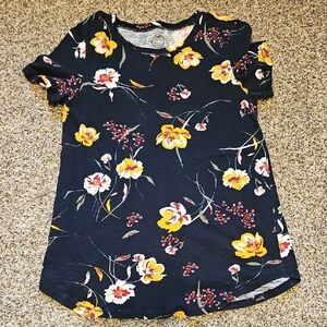 Maurice's navy blue floral print tee